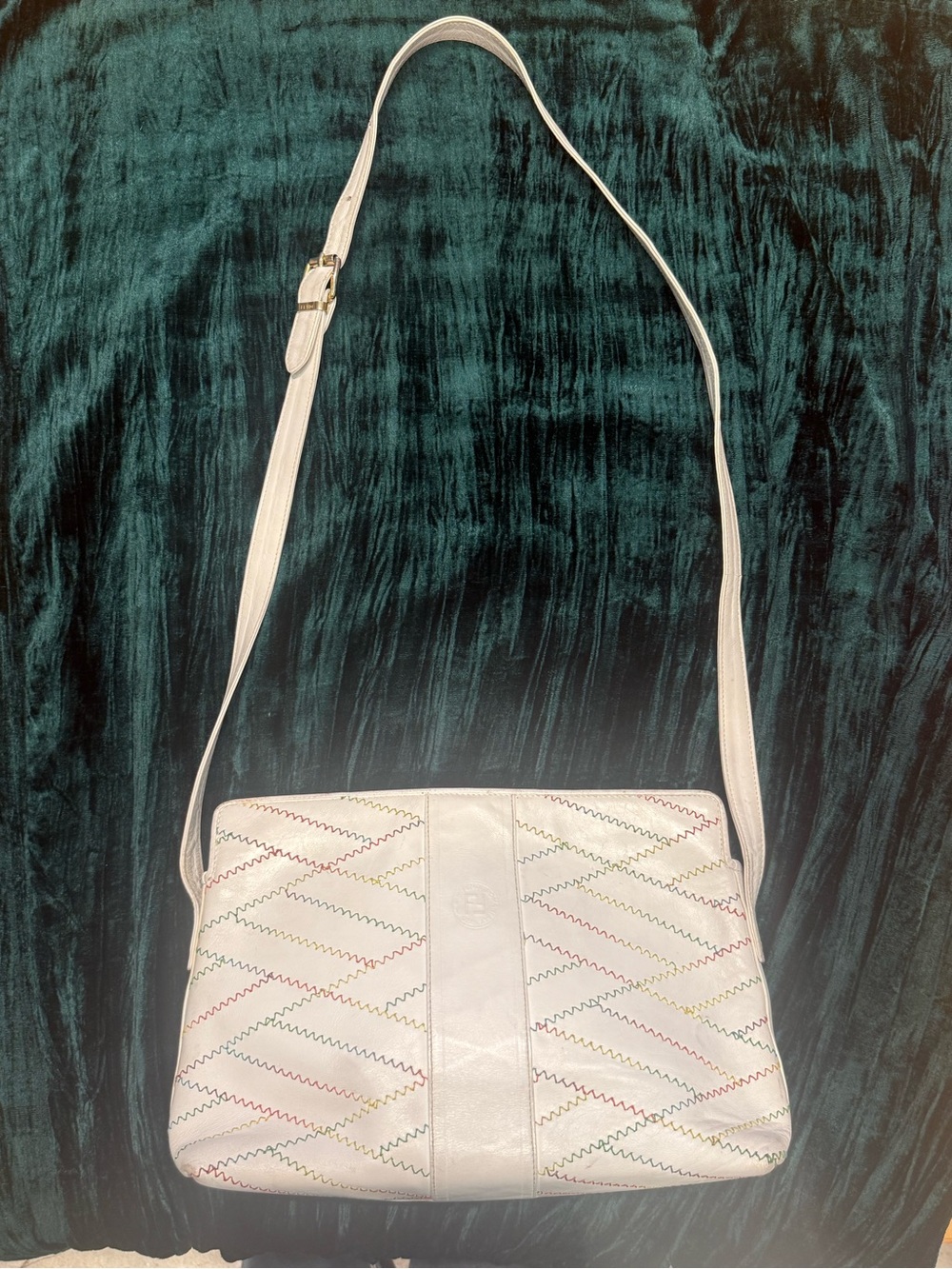 Fendi 1970s/1980s White Crossbody Shoulder Bag with Multicolor Stitching